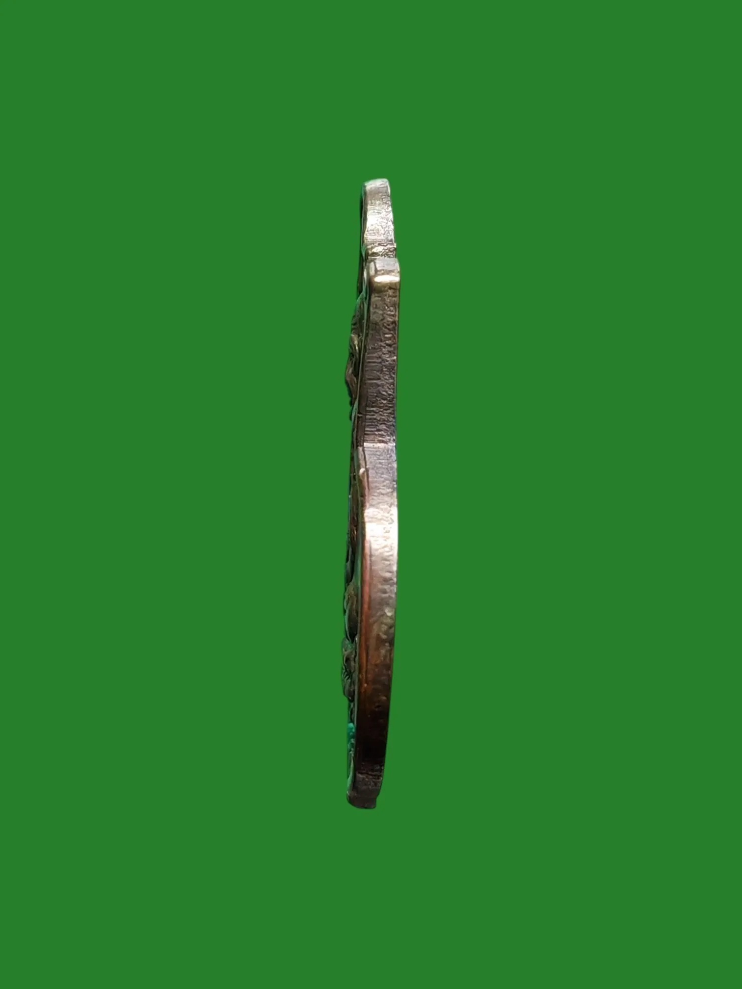 Luang Pu Tuat Kohn Nam Tao coin B.E. 2505 Wat Chang Hai old block with teeth silver plated rare — รูปที่ 3