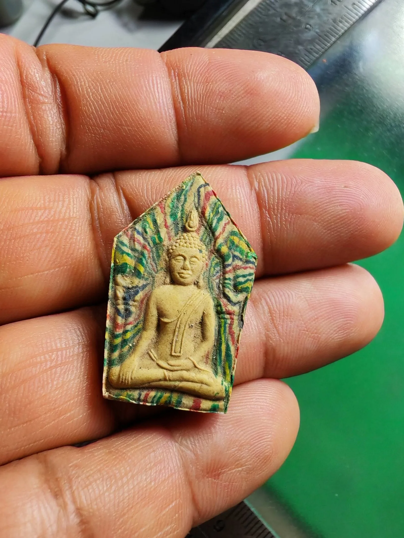 Phra Khun Phaen Rainbow Clay with Takrut (Small Pim) Luang Pho Ruay Wat Tako B.E. 2539 — รูปที่ 4